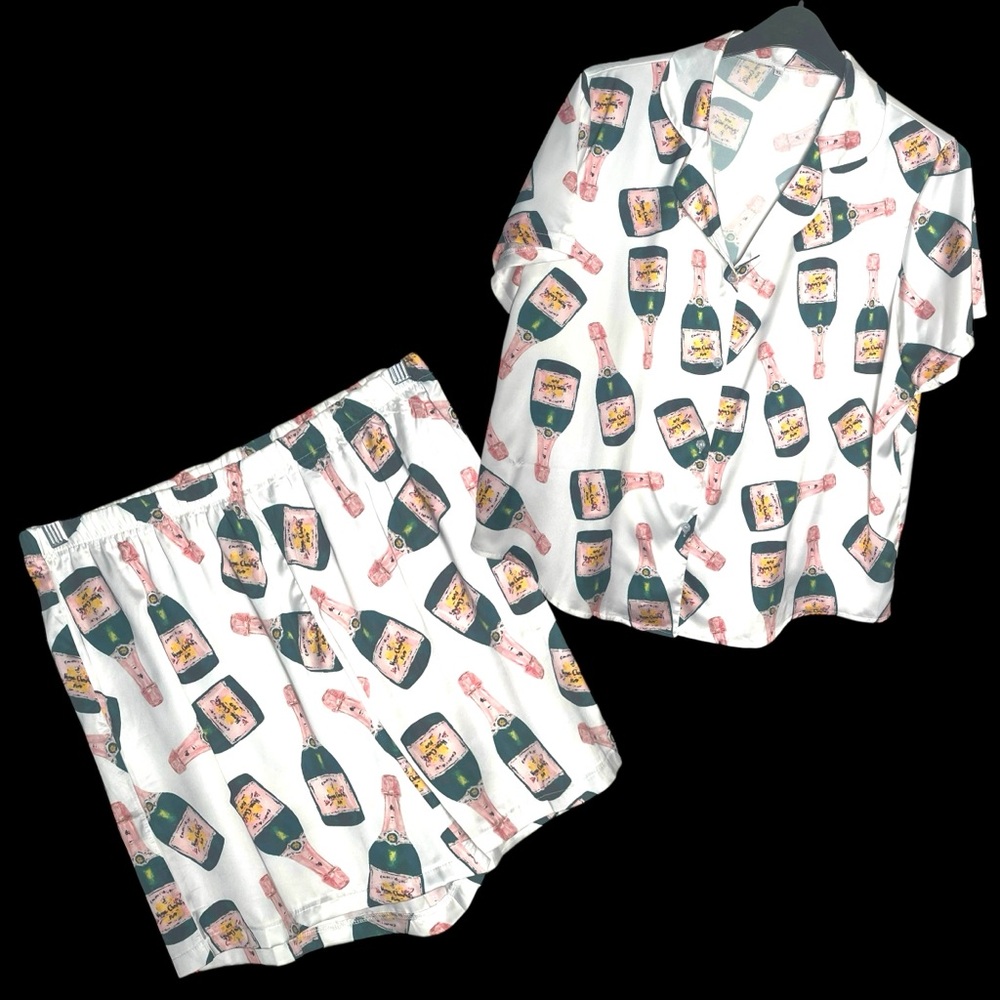 Stylish Champagne Bottle‎ Print Pajama Set